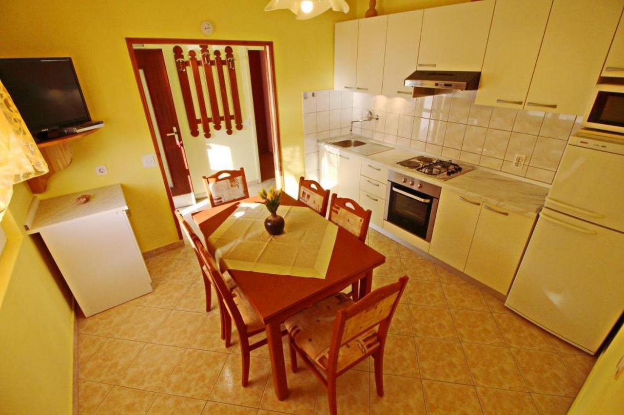 Apartments Villa Senija بريسبا المظهر الخارجي الصورة
